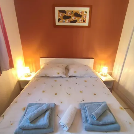6 Personnes, 40m2, Lave-linge, 2 Salles De Bain, Grand Balcon, Piscine Et Proche Golf *