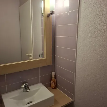 3 Pieces 4 Personnes, A Et Maa, Proche Golf, Grand Balcon Et Piscine Apartment *