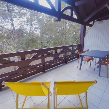 6 Personnes, 40m2, Lave-linge, 2 Salles De Bain, Grand Balcon, Piscine Et Proche Golf