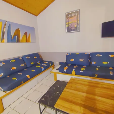 5 Personnes, 40m2, A Moliets, Proche Golf, Grand Balcon, Piscine Et Bassin *