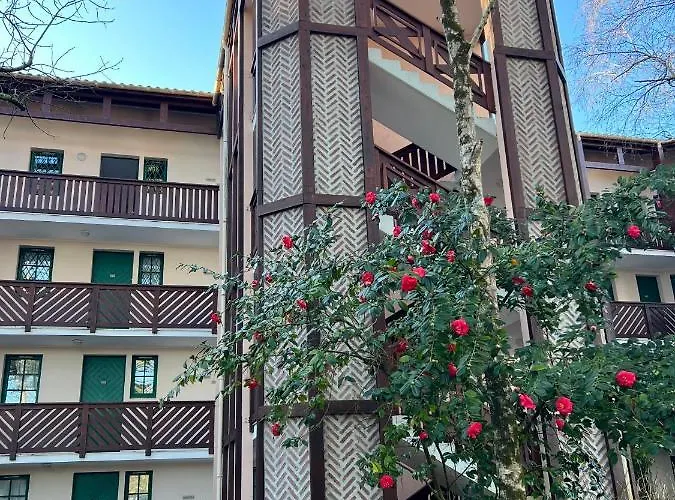 5 Personnes, 40m2, A Moliets, Proche Golf, Grand Balcon, Piscine Et Bassin Apartman *