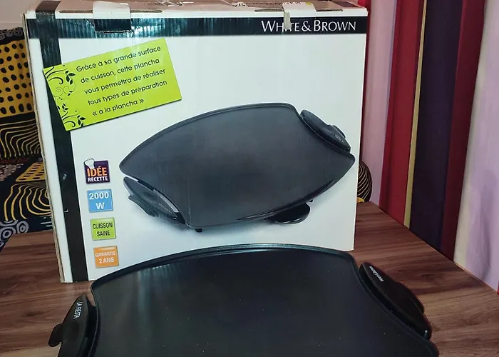 3 Pieces 4 Personnes, A Et Maa, Proche Golf, Grand Balcon Et Piscine